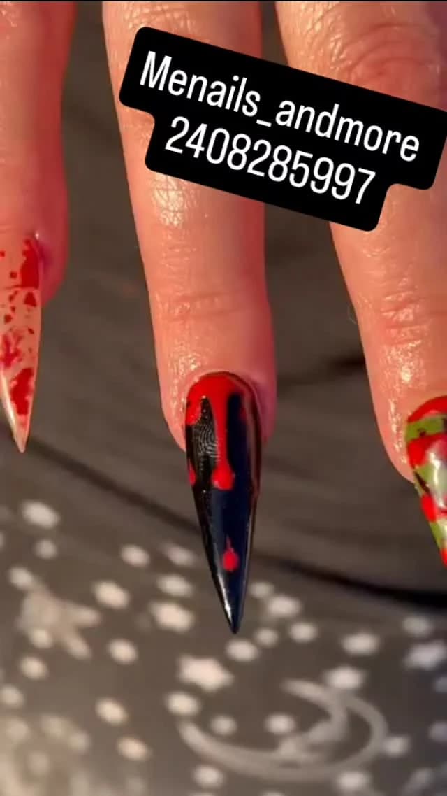 Red and black long nail art